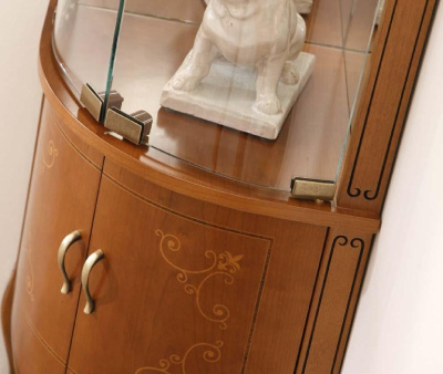 Угловая витрина 708.001 фото Угловая витрина 708.001. Фото №2